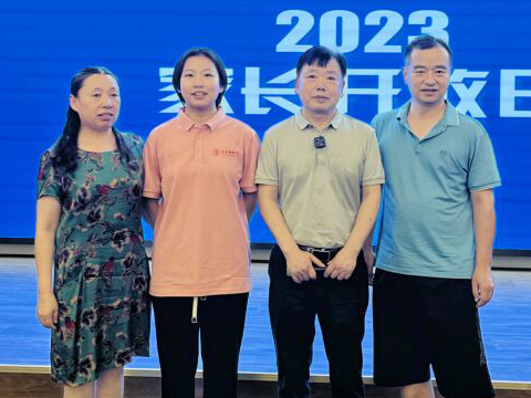 攜手與共，突飛猛進(jìn)！王后雄精品補(bǔ)習(xí)是如何做到讓家長(zhǎng)都豎起大拇指？